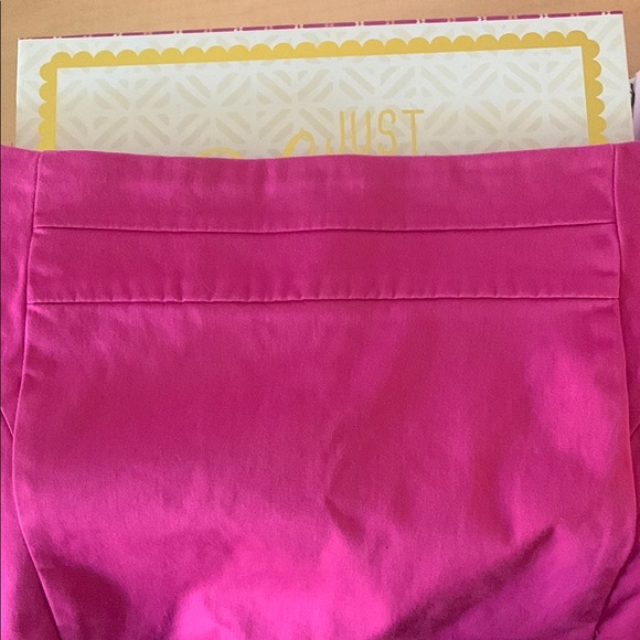 Worthington Pink Pencil Skirt Sleek Design - Picture 2 of 8